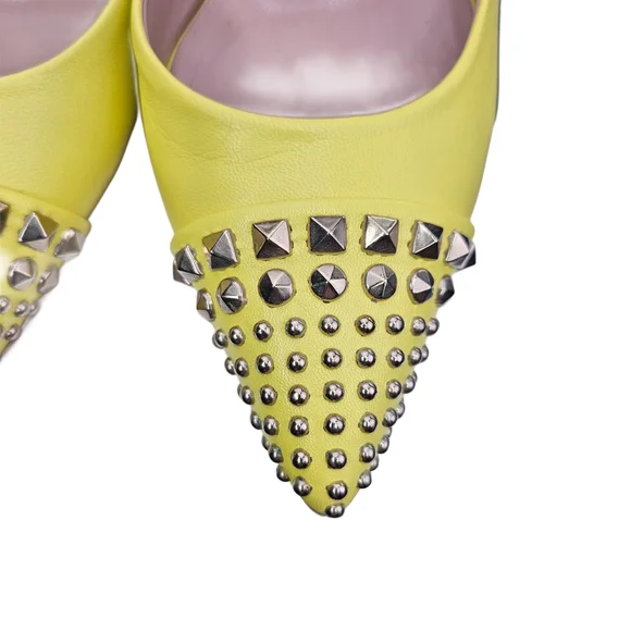 GUCCI Studded Captoe D'Orsay Pumps In Soft Yellow Leather - Picture 5 of 12